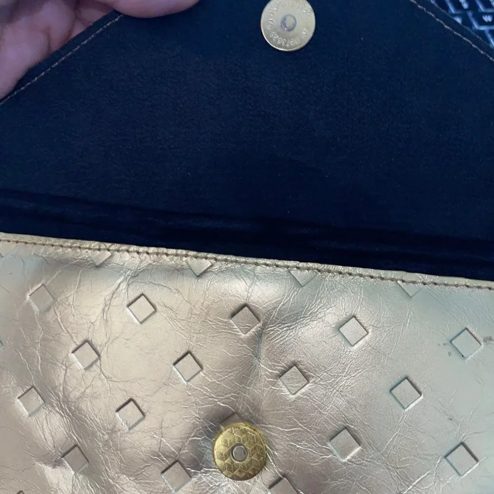 Womens Barbie by Tookata People Gold Envelop Clutch Textured Diamond New